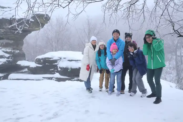 Tisa Rocks Labyrinth in Winter