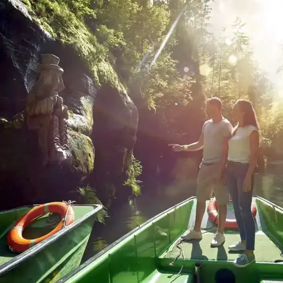 Kamenice Gorge boat ride